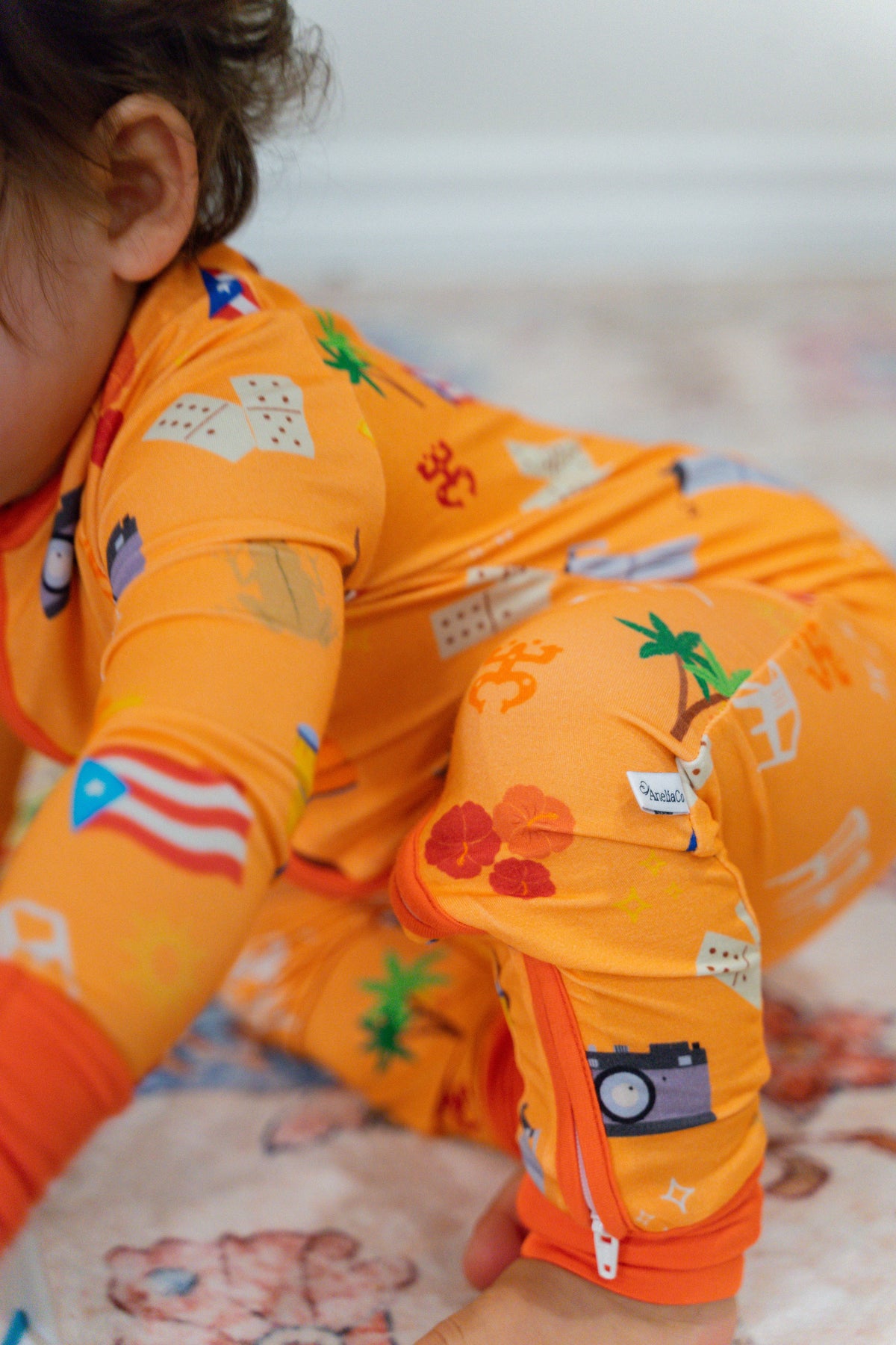 Isla del Encanto Pajamas
