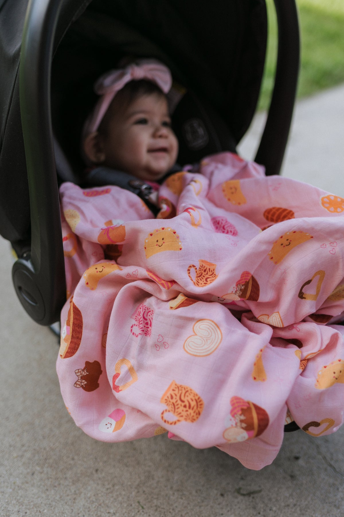 Pan Dulce Muslin Swaddle